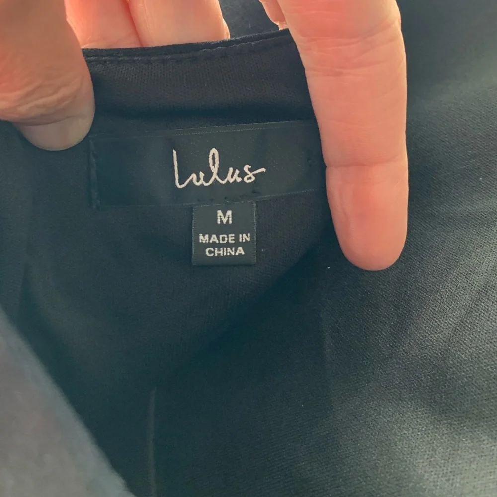 Lulus black backless dress - Picture 7 of 9